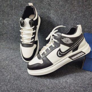 Hot Collection Stylish and Fashionable Low Top Winter and Summer Exclusive Converse Sneakers for Men - Comfortable and Suitable for All Seasons