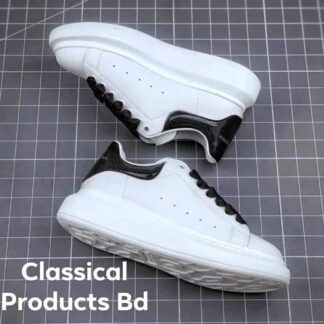 Hot Collection Stylish and Fashionable Low Top Sneakers for Men - Comfortable for All Seasons